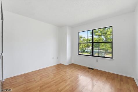 2 Veros Lane Franklin NJ 08823