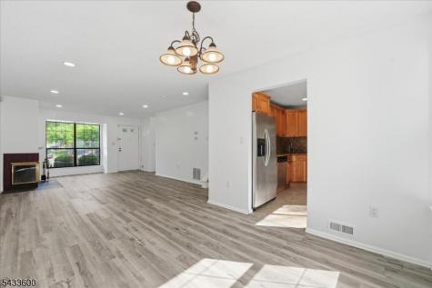 2 Veros Lane Franklin NJ 08823