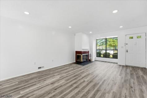2 Veros Lane Franklin NJ 08823