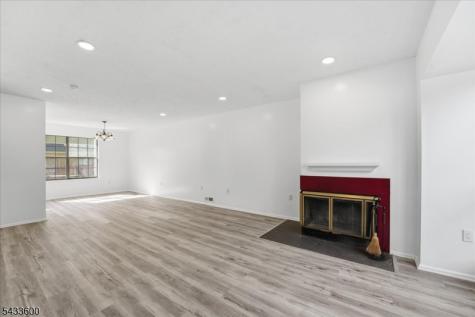 2 Veros Lane Franklin NJ 08823