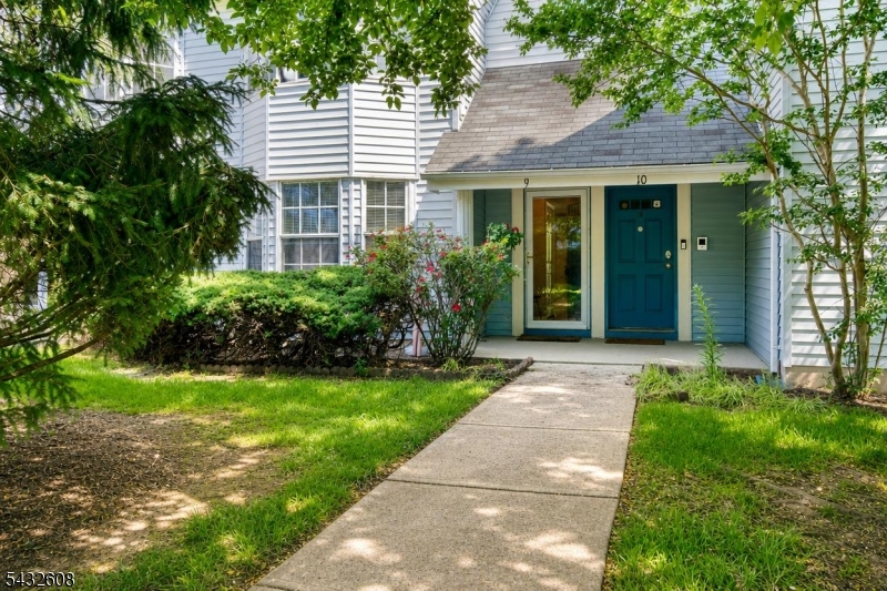 9 Tanglewood Court South Brunswick NJ 08852
