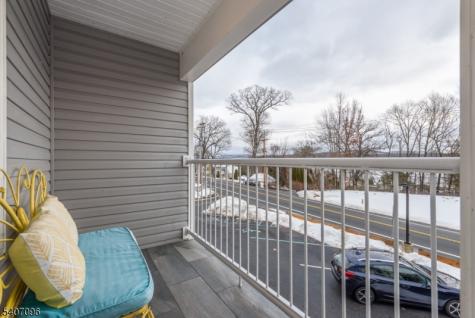 165 Lakeside Road West Milford NJ 07421