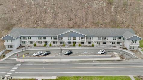165 Lakeside Road West Milford NJ 07421