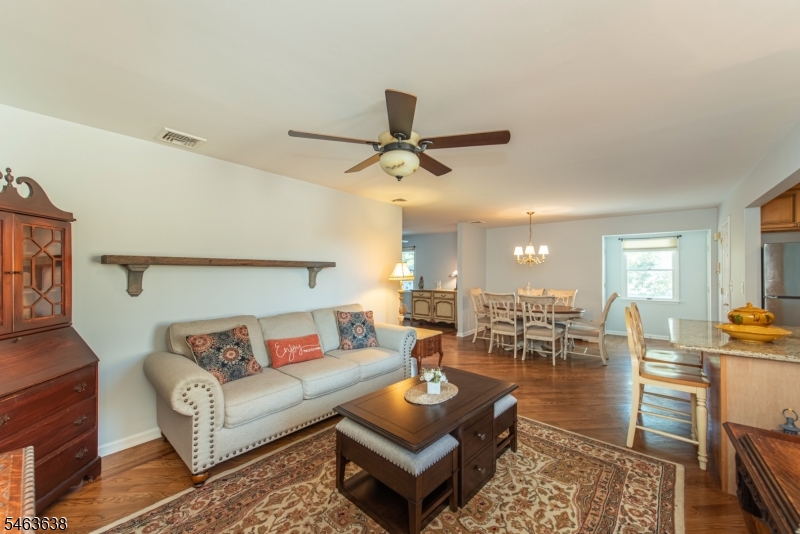 11 Dara Drive East Hanover NJ 07936