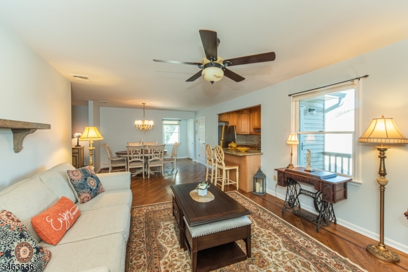 11 Dara Drive East Hanover NJ 07936