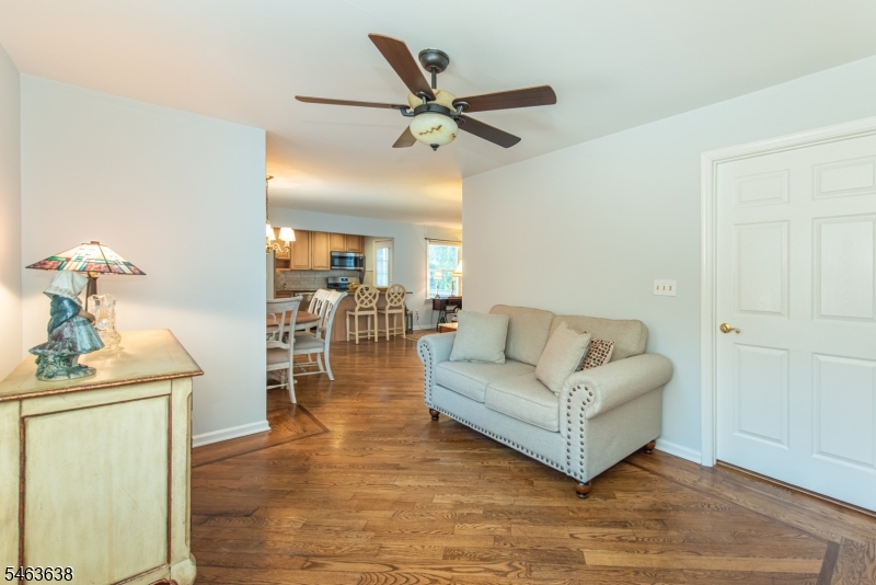 11 Dara Drive East Hanover NJ 07936