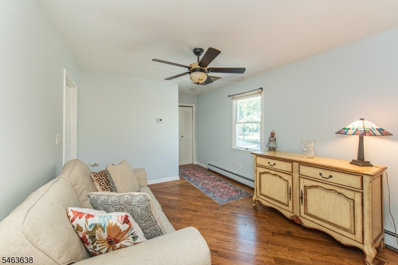 11 Dara Drive East Hanover NJ 07936