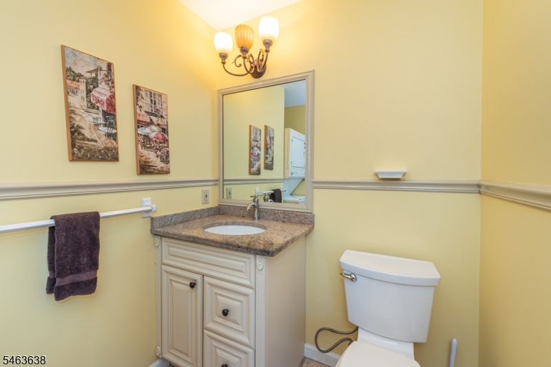 11 Dara Drive East Hanover NJ 07936