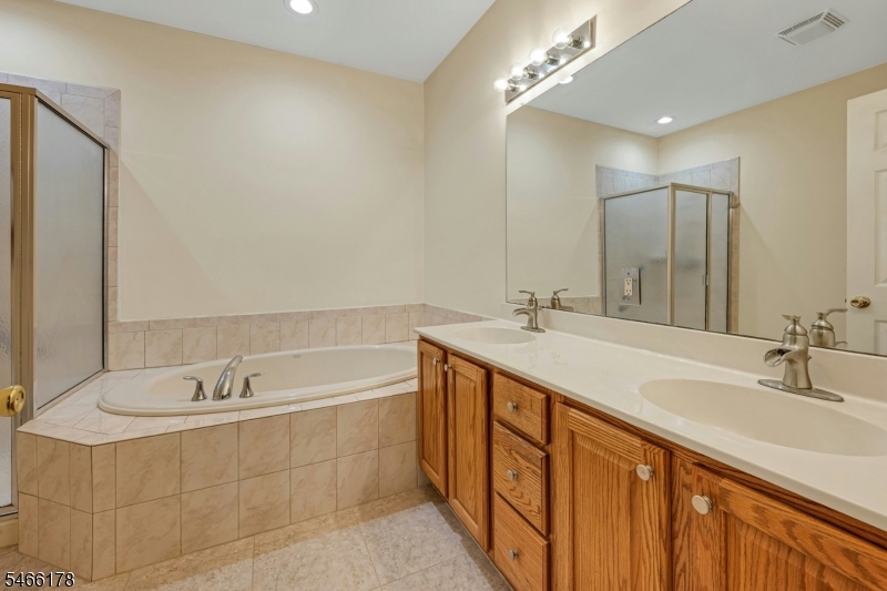 16 Havenhill Road Hardyston NJ 07419