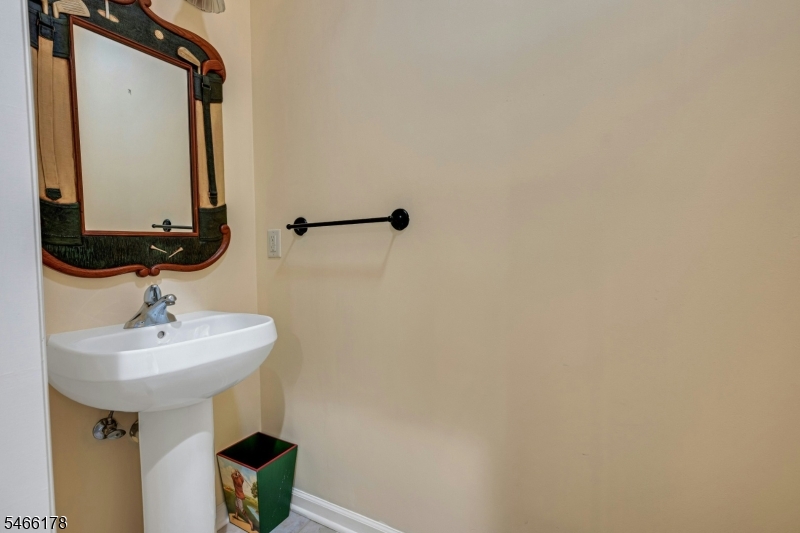 16 Havenhill Road Hardyston NJ 07419