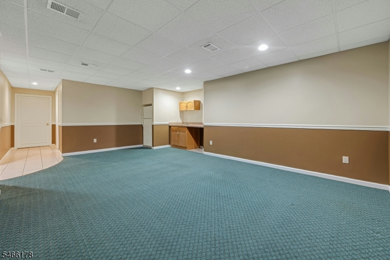 16 Havenhill Road Hardyston NJ 07419