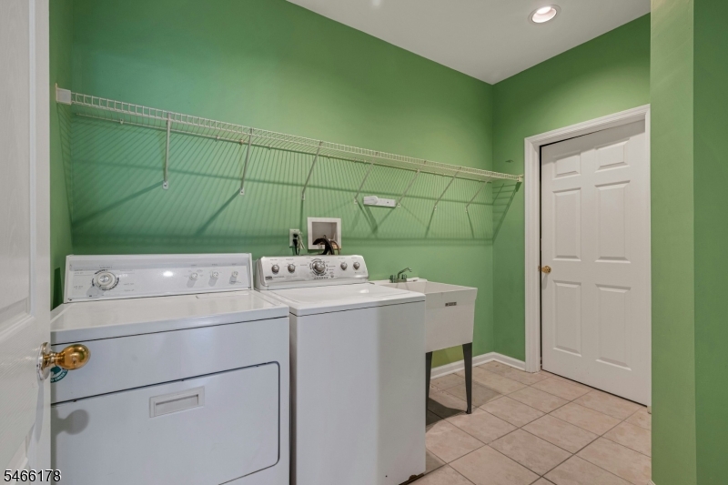 16 Havenhill Road Hardyston NJ 07419