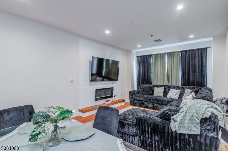 172 Culver Avenue Jersey City NJ 07305