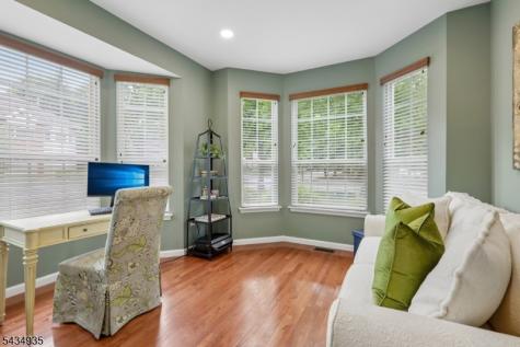 49 Buckingham Court Randolph NJ 07869