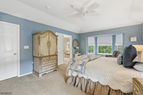 49 Buckingham Court Randolph NJ 07869