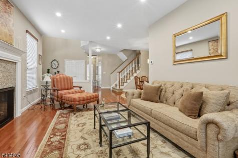 49 Buckingham Court Randolph NJ 07869