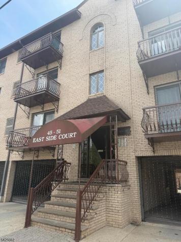 45 Gotthardt Street Newark NJ 07105