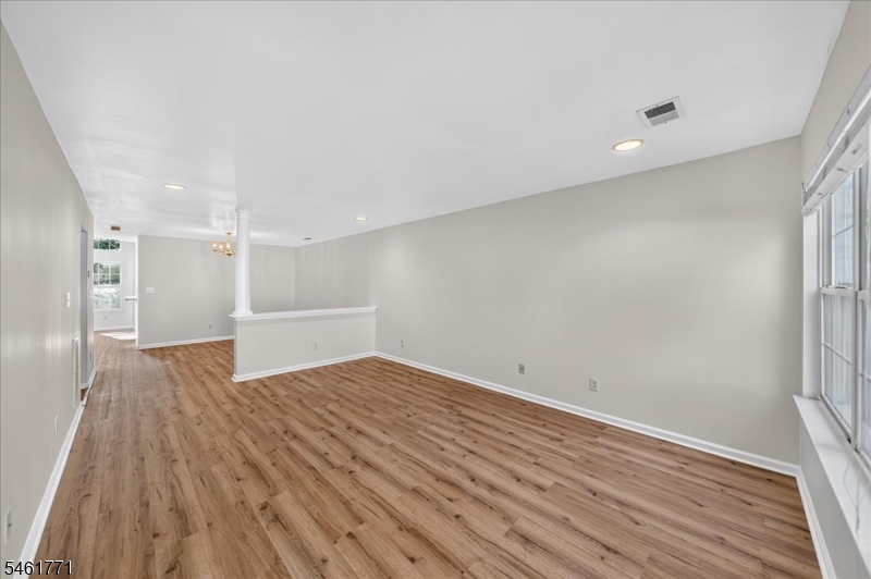58 Windsong Circle East Brunswick NJ 08816