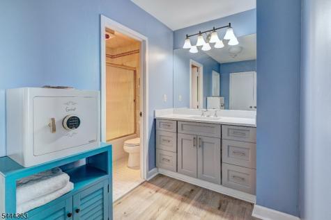 2 Claridge Drive Verona NJ 07044