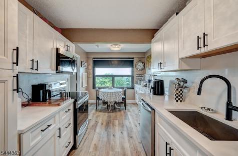 2 Claridge Drive Verona NJ 07044