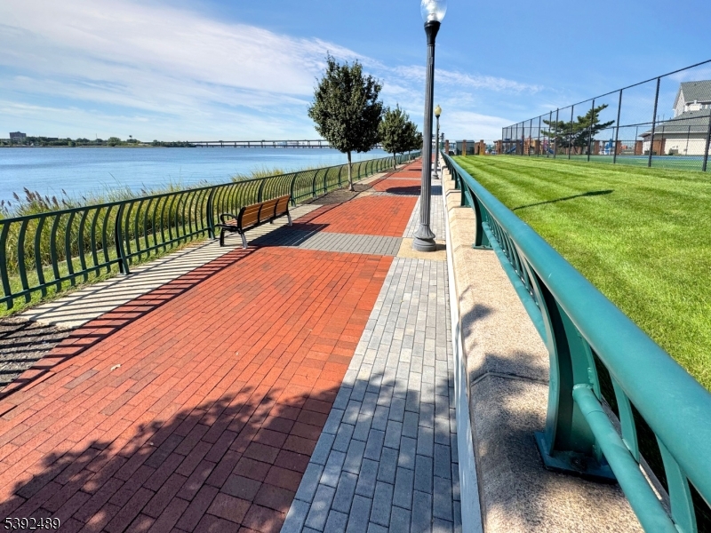 20 Redwood Street Jersey City NJ 07305