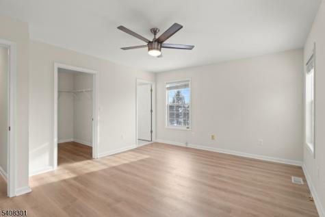 19 Winding Way Hardyston NJ 07419