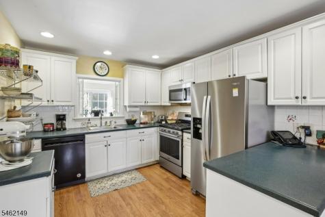 138 Leonardo Drive West Orange NJ 07052