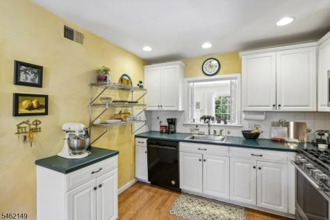 138 Leonardo Drive West Orange NJ 07052