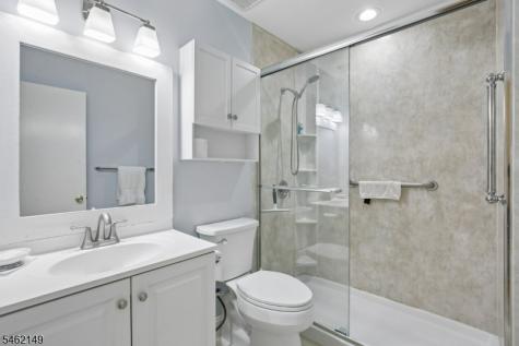 138 Leonardo Drive West Orange NJ 07052