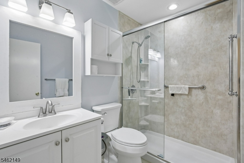 138 Leonardo Drive West Orange NJ 07052