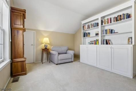 138 Leonardo Drive West Orange NJ 07052