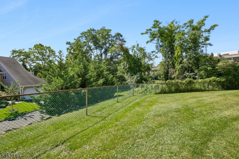 138 Leonardo Drive West Orange NJ 07052