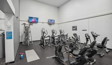 138 Leonardo Drive West Orange NJ 07052