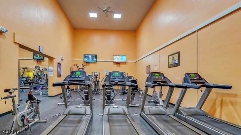 138 Leonardo Drive West Orange NJ 07052