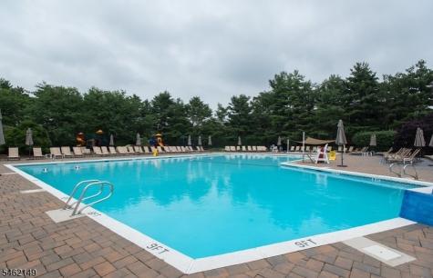 138 Leonardo Drive West Orange NJ 07052