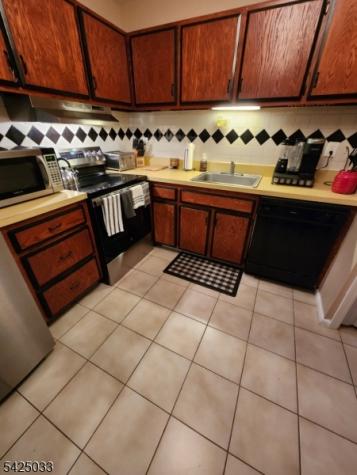 3 Twin Rivers Drive East Windsor NJ 08520