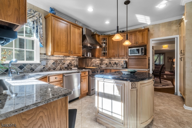 31 Dickinson Road Bernards NJ 07920
