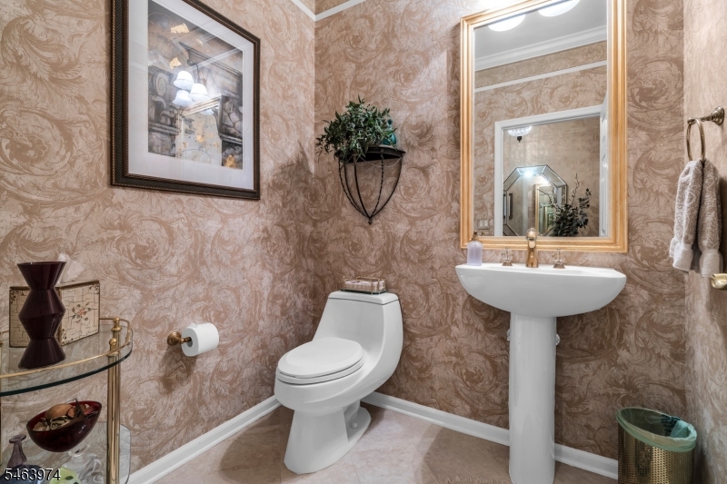 31 Dickinson Road Bernards NJ 07920