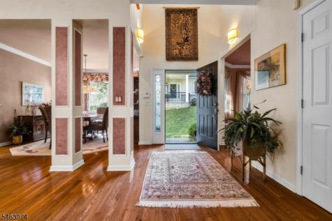 31 Dickinson Road Bernards NJ 07920