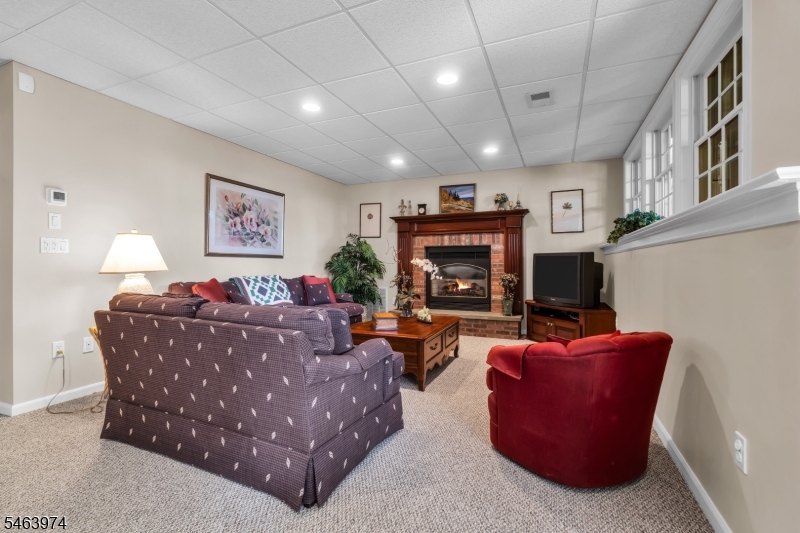 31 Dickinson Road Bernards NJ 07920