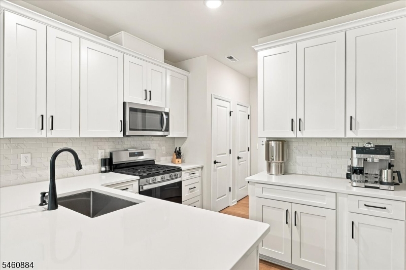 60 Sternadori Road Somerville NJ 08876