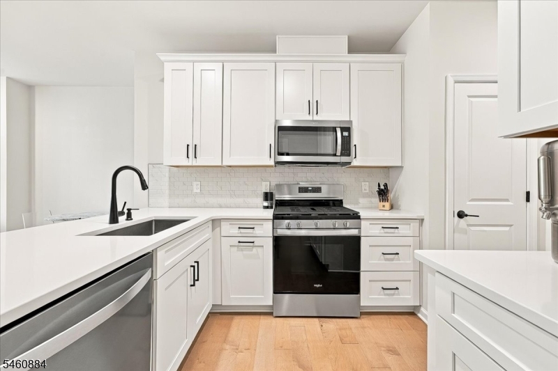 60 Sternadori Road Somerville NJ 08876