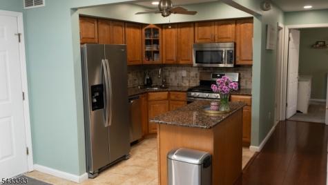 94 Stonyridge Drive Lincoln Park NJ 07035