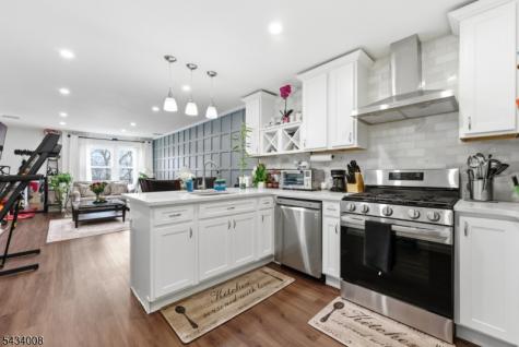 235 Dakota Street Paterson NJ 07503