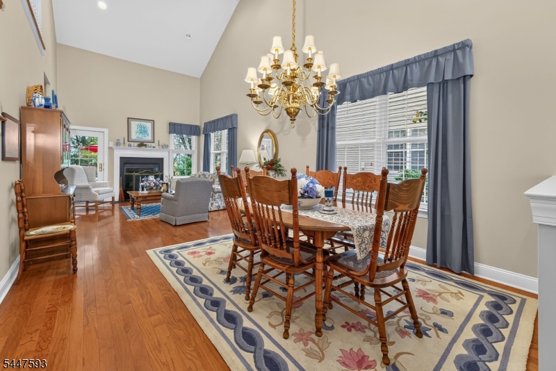87 Saratoga Court Franklin NJ 08873