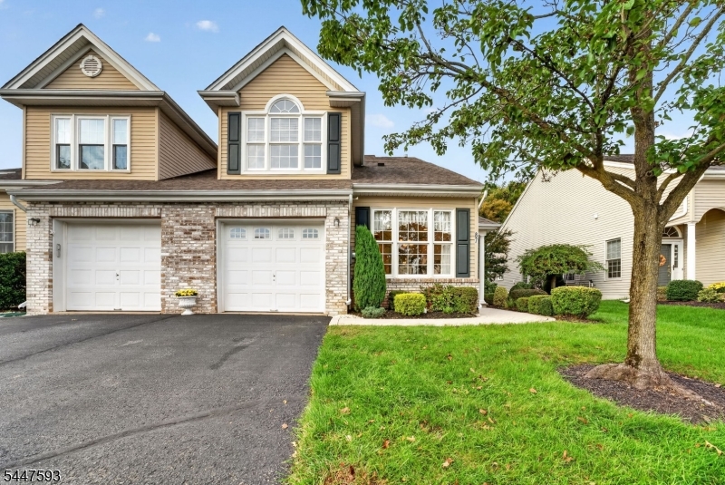 87 Saratoga Court Franklin NJ 08873