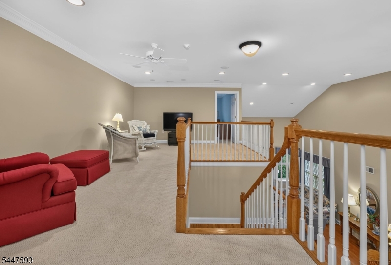 87 Saratoga Court Franklin NJ 08873