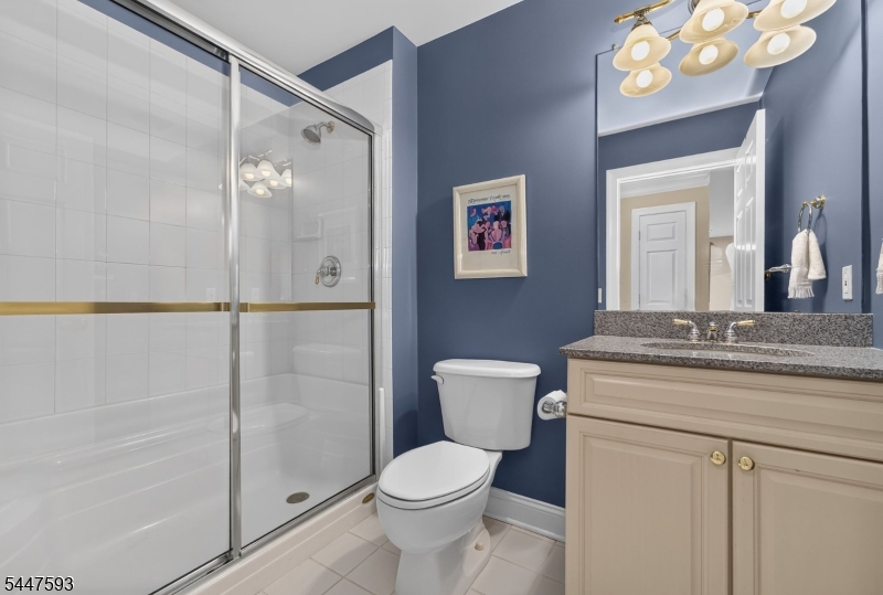 87 Saratoga Court Franklin NJ 08873