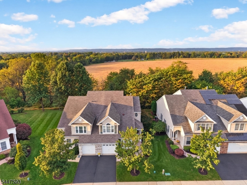87 Saratoga Court Franklin NJ 08873