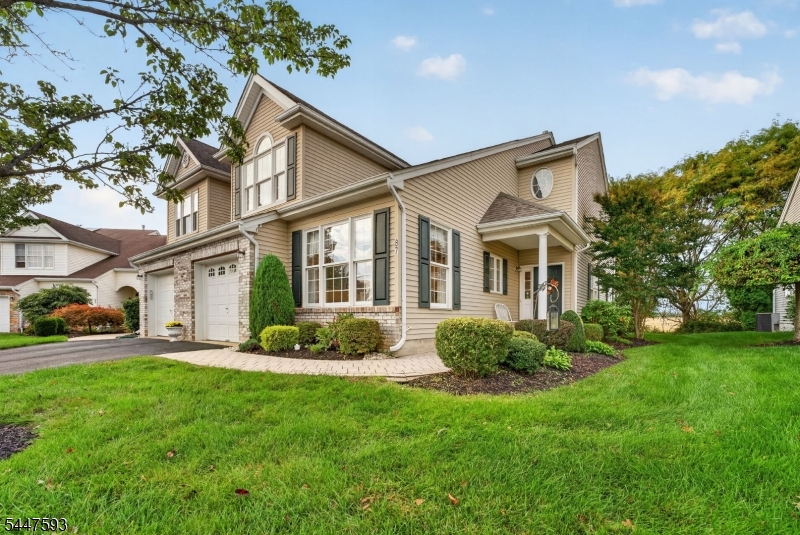 87 Saratoga Court Franklin NJ 08873